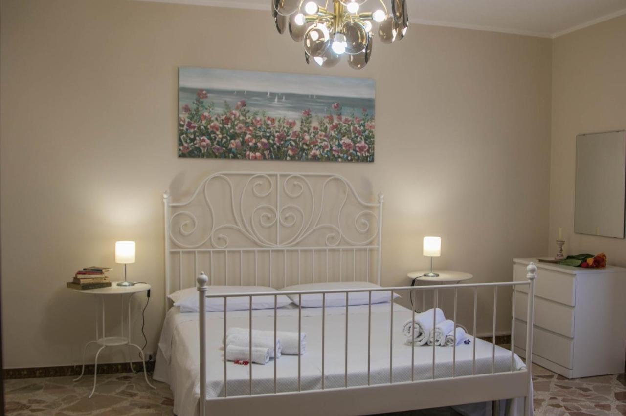 Vila La Casa Della Nonna San Mauro Castelverde Exteriér fotografie